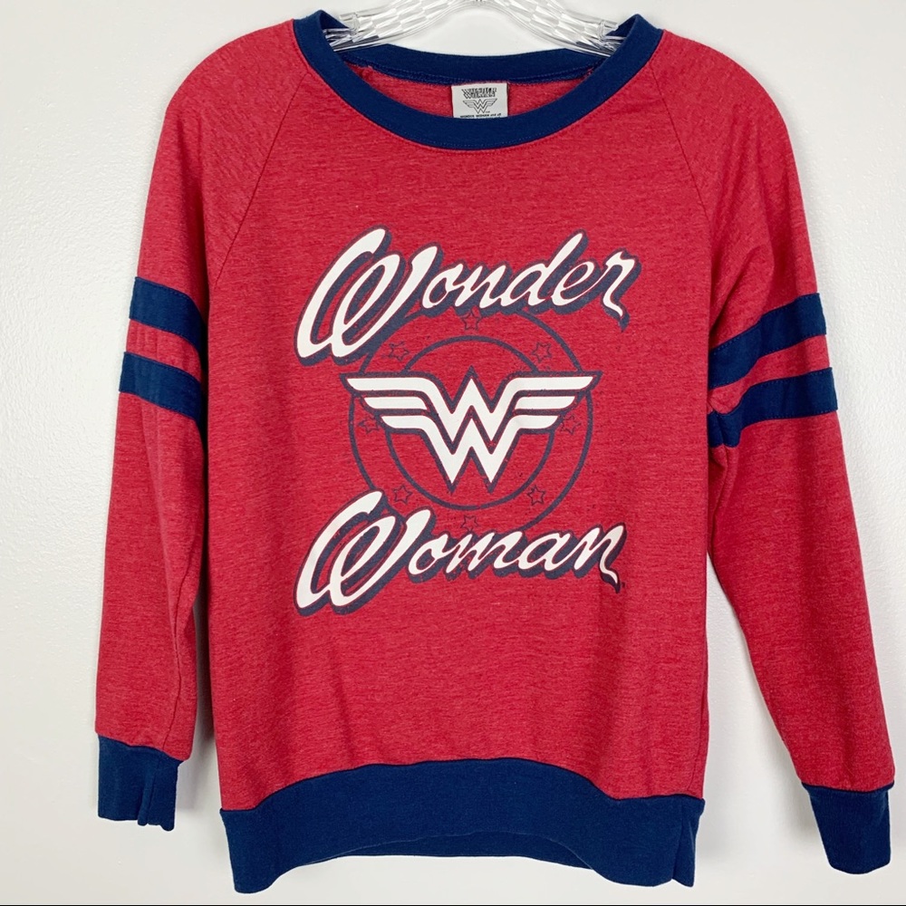Wonder Woman Graphic Sweatshirt S E2
